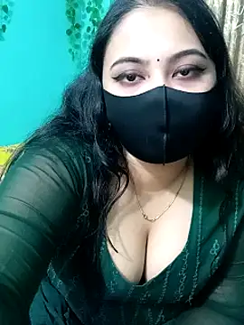 Snapshot of Porimoni22 chatting on 04-25-26, 01:41 Porimoni22 online show from 04-25-26, 01:41