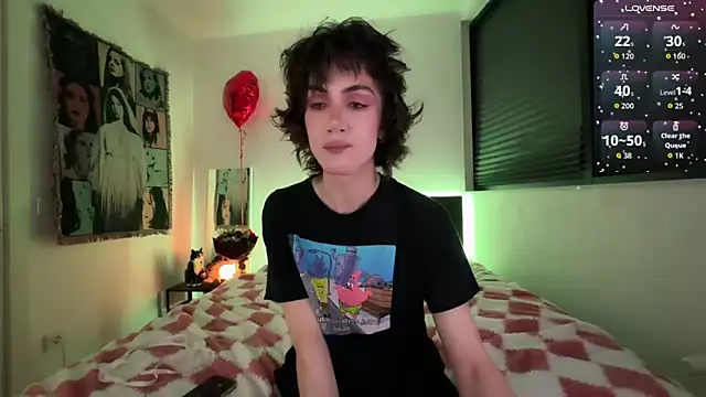 kira yoshika9e online show from 02-25-26, 06:17