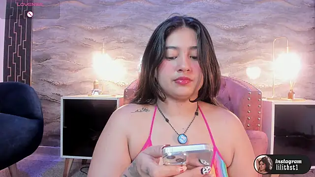 lilithst  online show from 11-13-25, 08:52