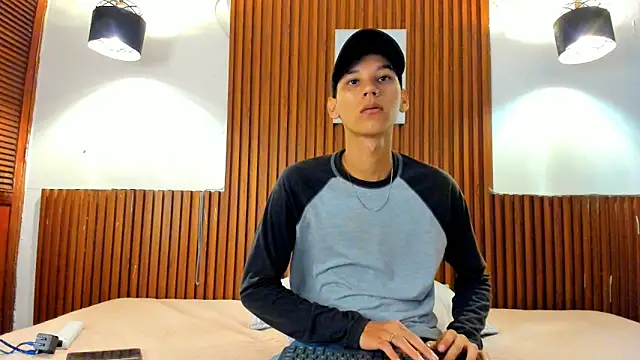 AQUARIUS x online show from 11-05-25, 11:21