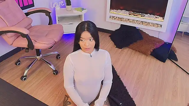 Miss koko  online show from 05-18-26, 01:24