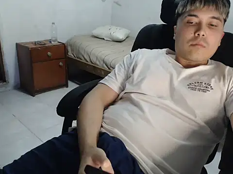 CuteAlexBoy online show from 05-15-26, 11:23