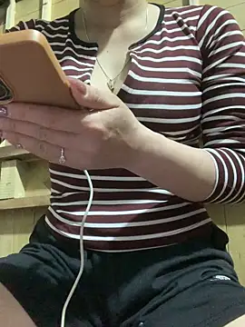 Snapshot of Lala6888 chatting on 03-18-26, 02:42 Lala6888 online show from 03-18-26, 02:42