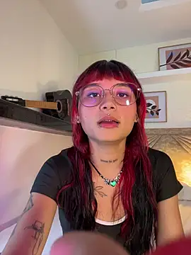 Emma duff online show from 04-16-26, 07:25