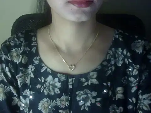 Shezi N online show from 03-06-26, 01:40