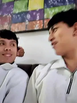 hoot booys  online show from 01-13-26, 06:57