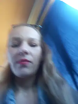Snapshot of Coare_Cindy chatting on 05-15-26, 07:26 Coare Cindy online show from 05-15-26, 07:26