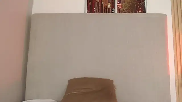 Snapshot of miel_alisha chatting on 01-31-26, 07:11 miel alisha online show from 01-31-26, 07:11