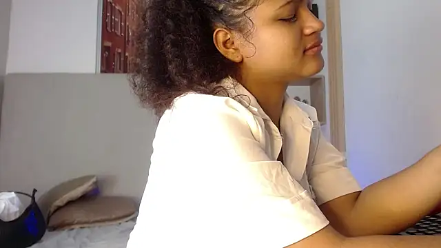 Snapshot of miel_alisha chatting on 03-06-26, 12:23 miel alisha online show from 03-06-26, 12:23