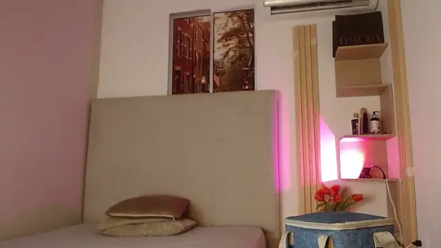 Snapshot of miel_alisha chatting on 04-01-26, 04:26 miel alisha online show from 04-01-26, 04:26