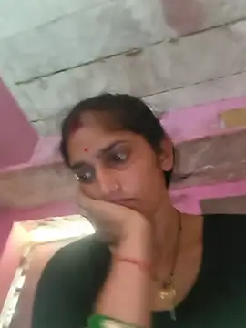 Snapshot of Pooja_shre chatting on 06-27-26, 08:52 Pooja shre online show from 06-27-26, 08:52