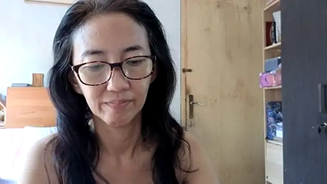 princessD077 online show from 05-28-26, 03:04