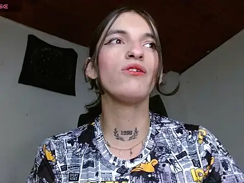 Snapshot of Scarlett_crastrawberry chatting on 03-26-26, 12:06 Scarlett crastrawberry online show from 03-26-26, 12:06