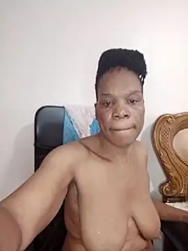 Hotcougar online show from 02-21-26, 08:15