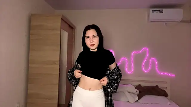 MyraLitterers online show from 03-07-26, 03:53