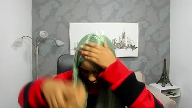 Sofia clk online show from 03-26-26, 03:12