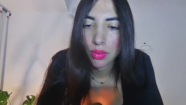 valeriahornier online show from 07-08-26, 01:43