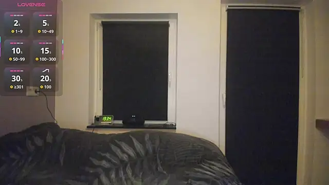 MiaRides19 online show from 10-26-25, 06:25