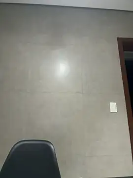 LoboCachorro online show from 11-18-25, 01:33