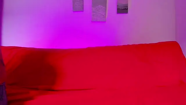 Nikki  uwu online show from 07-08-26, 08:46