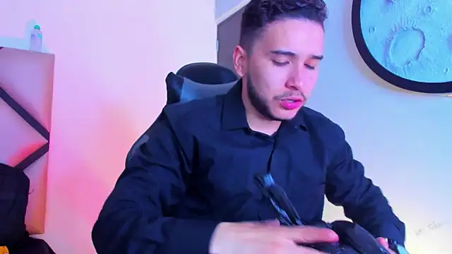 Snapshot of mike_257 chatting on 02-26-26, 11:42 mike 257 online show from 02-26-26, 11:42