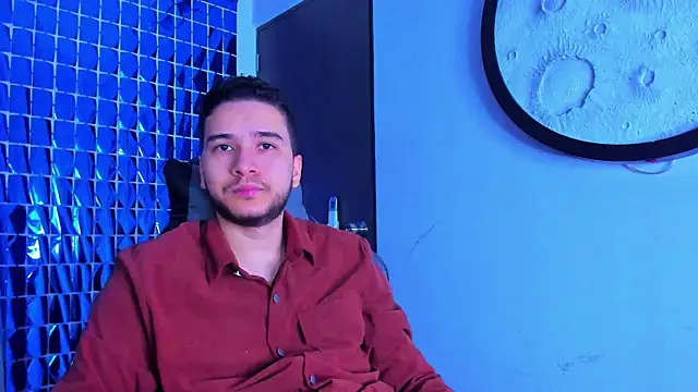 Snapshot of mike_257 chatting on 03-14-26, 11:48 mike 257 online show from 03-14-26, 11:48