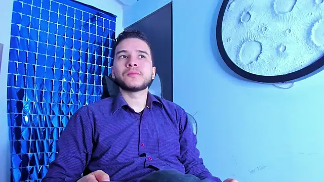 Snapshot of mike_257 chatting on 03-16-26, 11:25 mike 257 online show from 03-16-26, 11:25