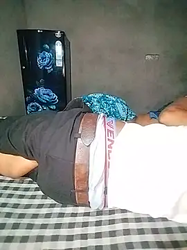 Hot cauple indian online show from 07-11-26, 04:53