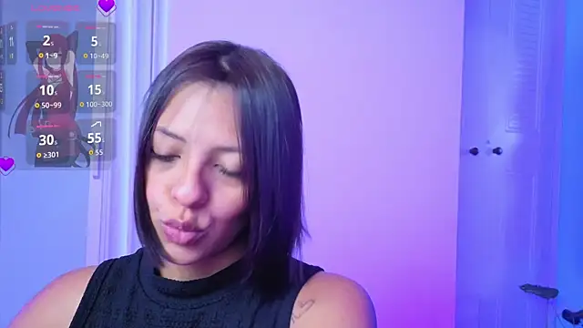 Aria Russo online show from 04-11-26, 02:21