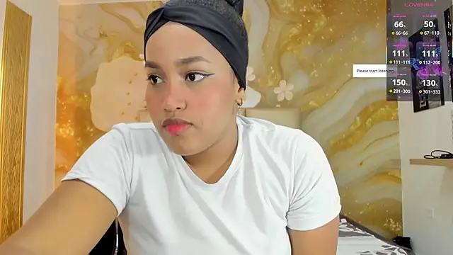 NahomiWalker  online show from 04-14-26, 07:09