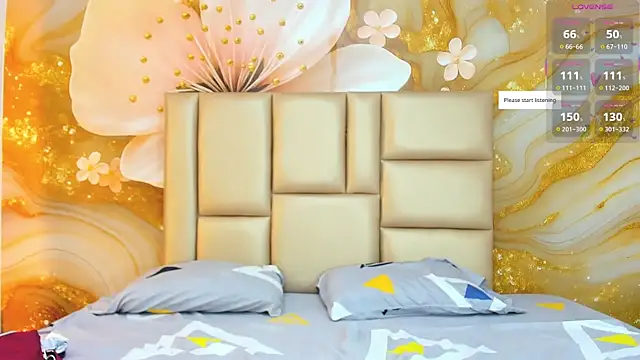 NahomiWalker  online show from 04-16-26, 07:03