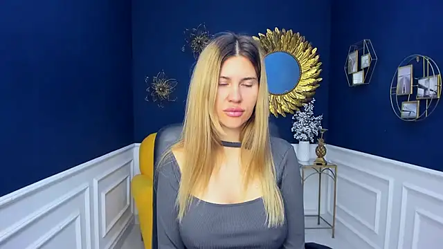 AryaAltkerer online show from 03-12-26, 06:08