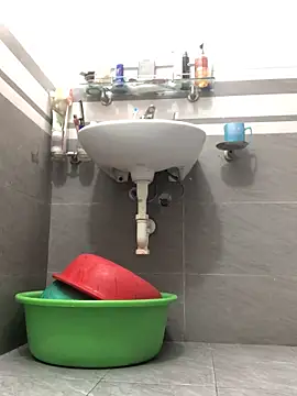 HinayLa online show from 03-11-26, 10:27