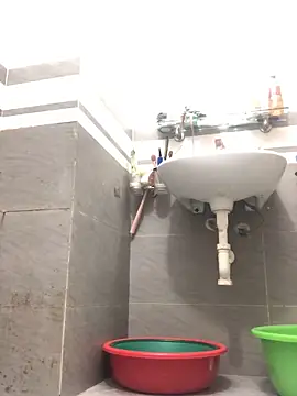 HinayLa online show from 03-20-26, 11:09