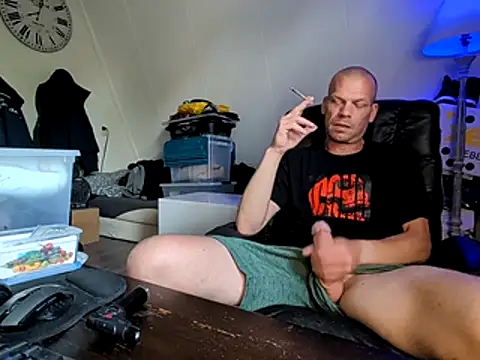 Snapshot of Kinky_Play1 chatting on 06-16-26, 05:59 Kinky Play1 online show from 06-16-26, 05:59