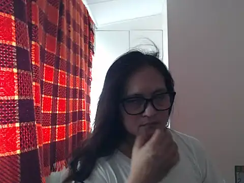 Kinkybela2025 online show from 05-25-26, 12:16