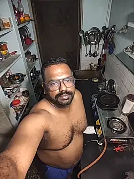 Snapshot of Siranjeevishiva chatting on 03-08-26, 05:28 Siranjeevishiva online show from 03-08-26, 05:28