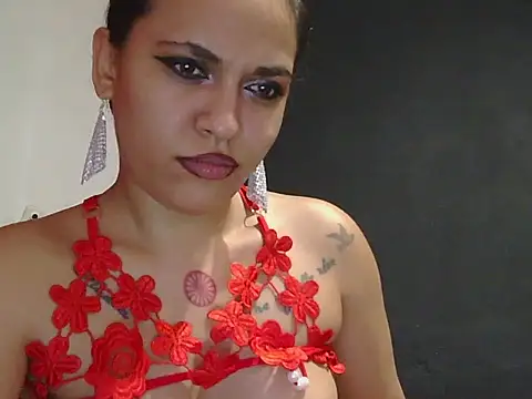 Snapshot of HotJanetta chatting on 02-07-26, 05:44 HotJanetta online show from 02-07-26, 05:44