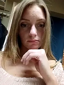 Tessietee online show from 10-20-25, 09:48