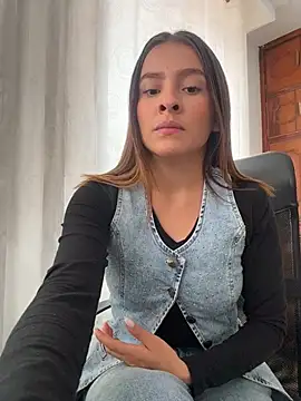 Talia Bonet online show from 03-27-26, 04:18