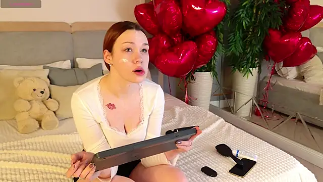 KoriPaul online show from 02-15-26, 06:43