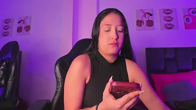 kittymonroe1 online show from 05-23-26, 06:12