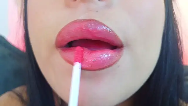 mia roux1 online show from 03-23-26, 09:30