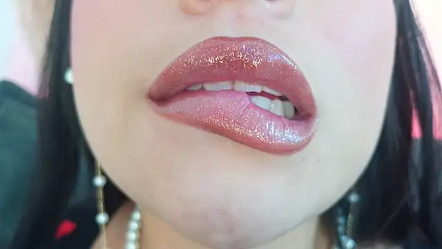 mia roux1 online show from 03-27-26, 10:42