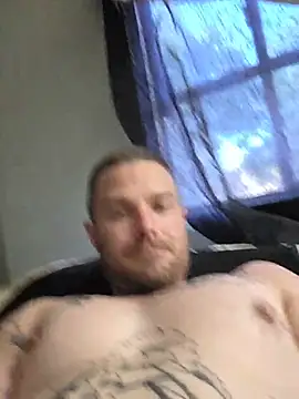 DadDDick925 online show from 07-07-26, 04:22