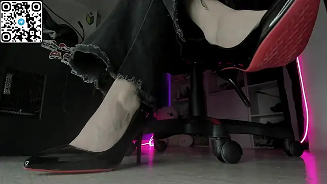 Holy Mistress S online show from 05-14-26, 08:21