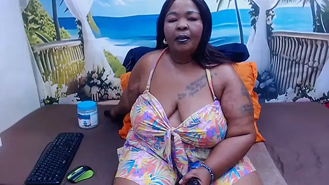 MatureMilfxxx online show from 04-29-26, 05:17