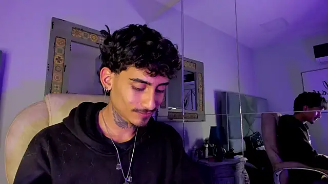 Mr Strike online show from 01-17-26, 03:33