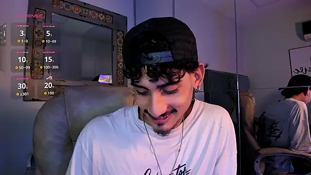 Mr Strike online show from 02-11-26, 03:11