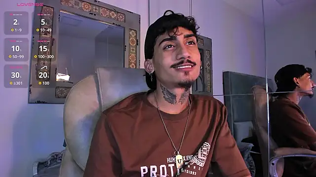 Mr Strike online show from 02-14-26, 02:41